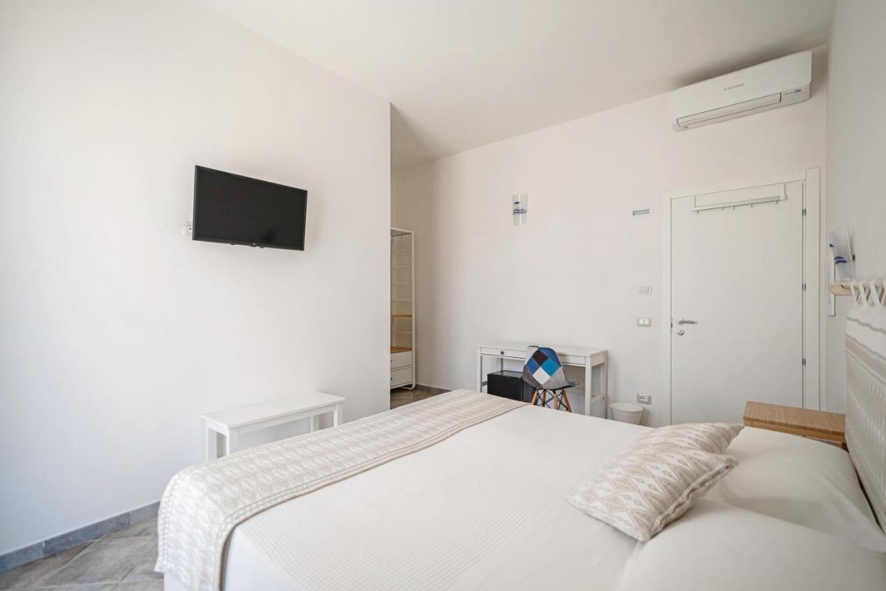 Controvento Bed & Breakfast La Maddalena  Dış mekan fotoğraf